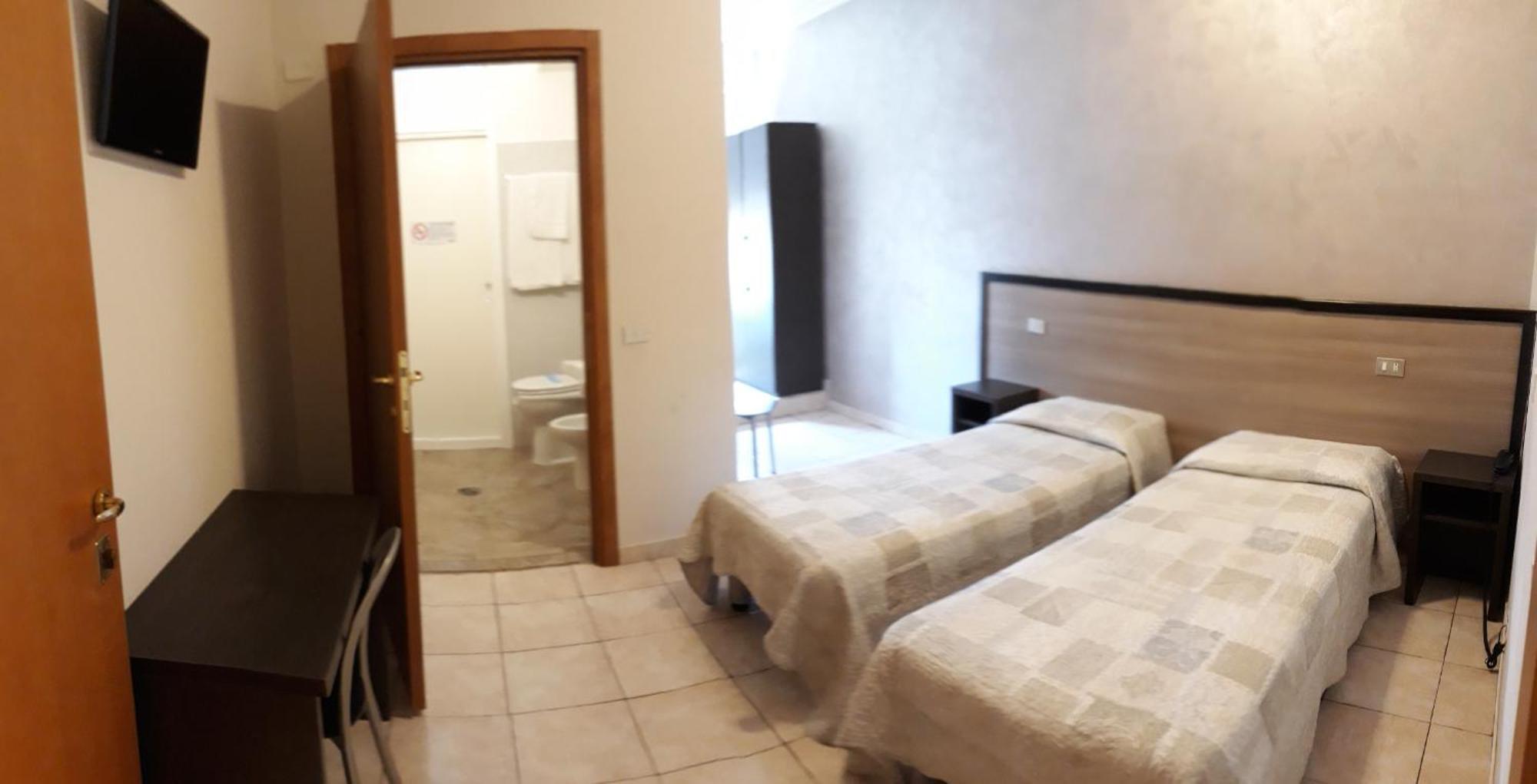 Hotel Salus Milan Exterior photo